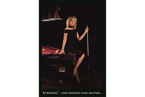 Plakat_Europool_amp;_Ewa_Bak_quot;Nothing_Else_Matters_quot;